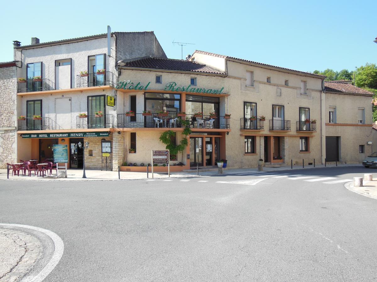Hotel Restaurant Henry Puy-lʼÉvêque Екстериор снимка